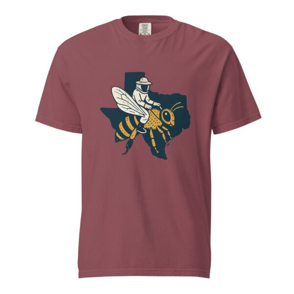 Texas Beekeeper Riding Honeybee | Vintage Lone Star State Bee T-Shirt