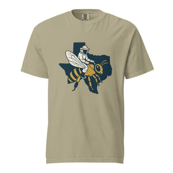 Texas Beekeeper Riding Honeybee | Vintage Lone Star State Bee T-Shirt
